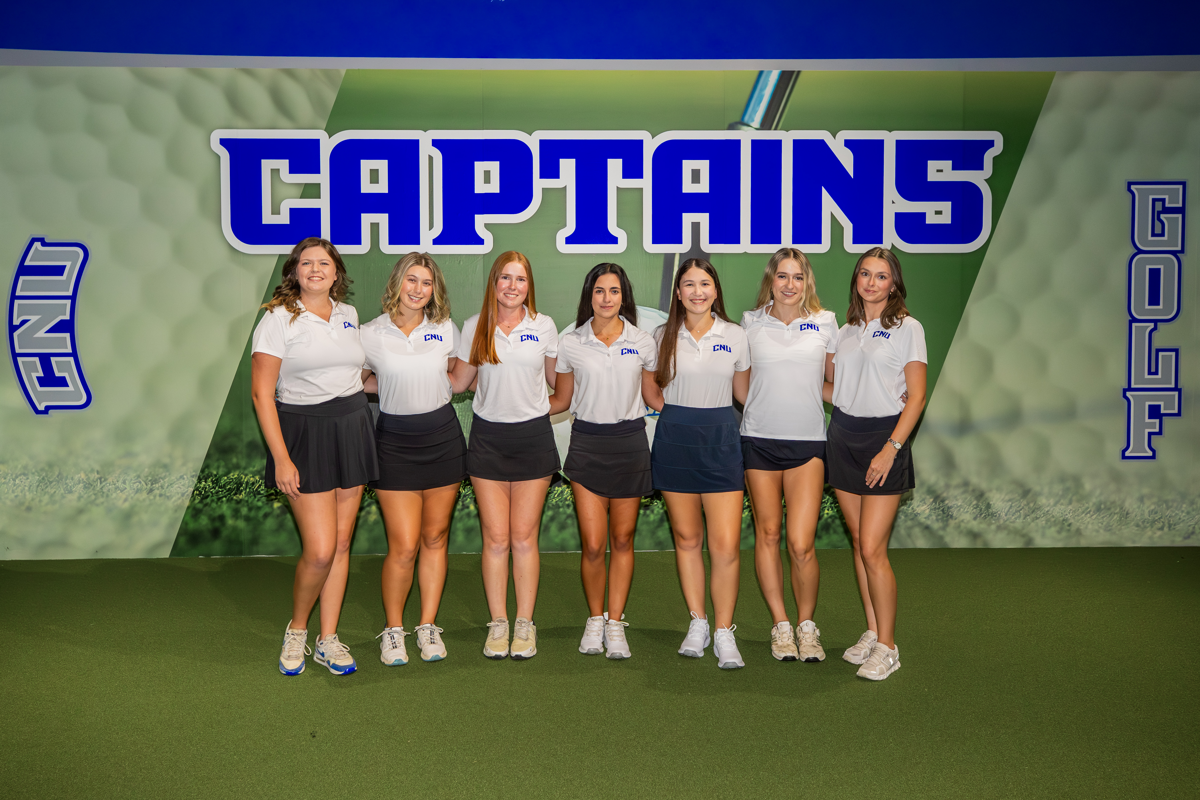 Photograph of the CNU Women's Golf team