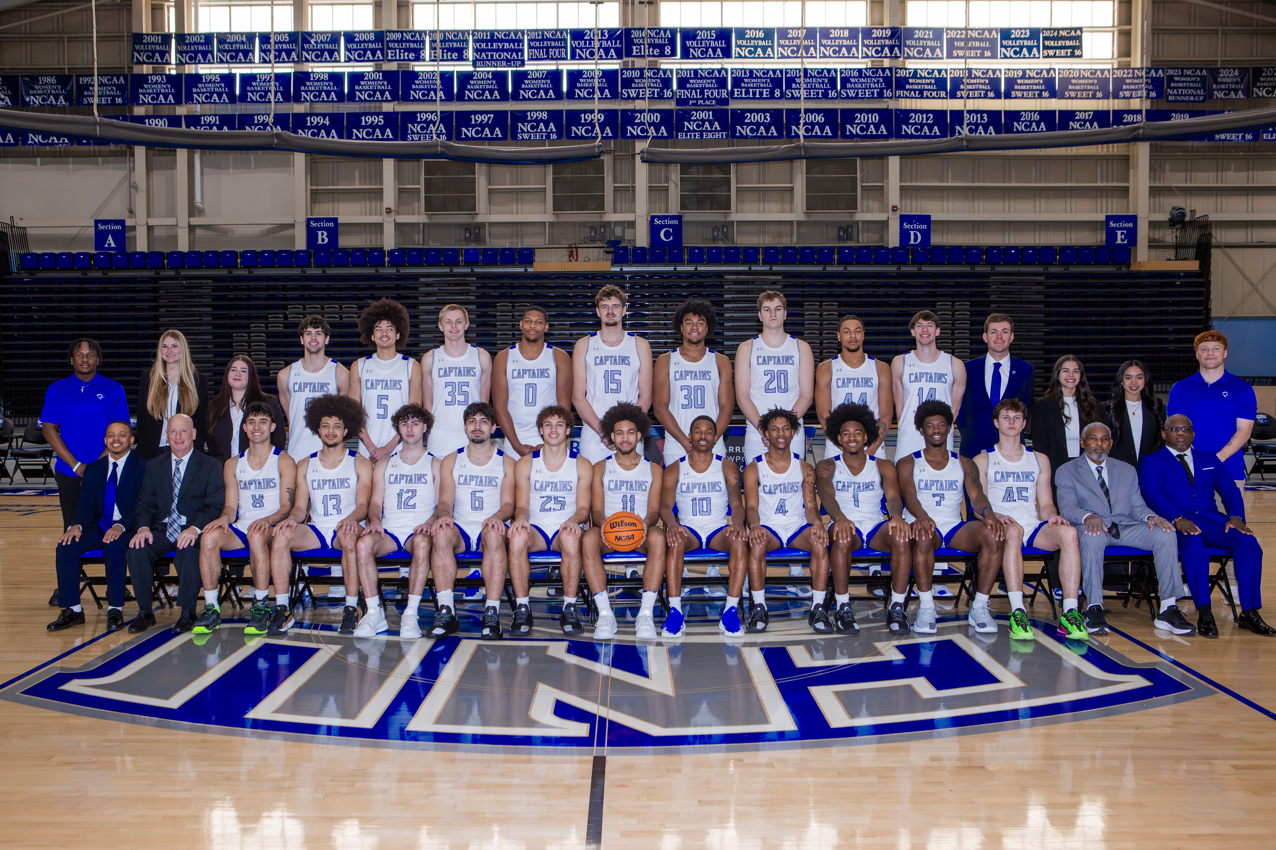 Team photo of CNU's Men's Basketball team.