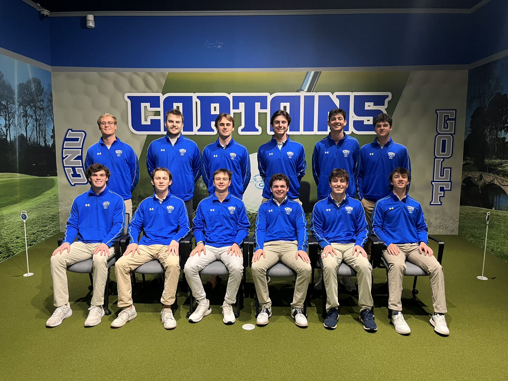 Photograph of the men's golf team